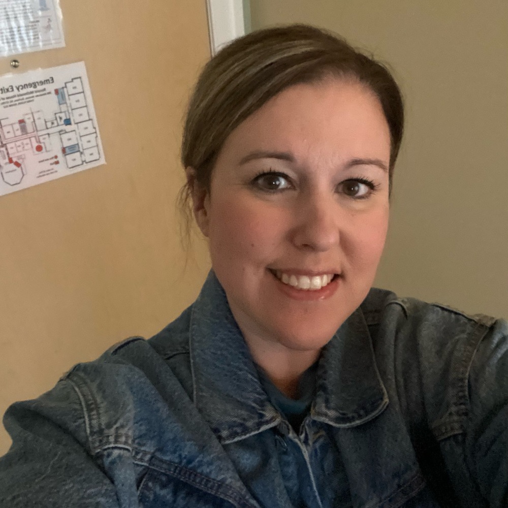 Meet your Posher, Jennifer